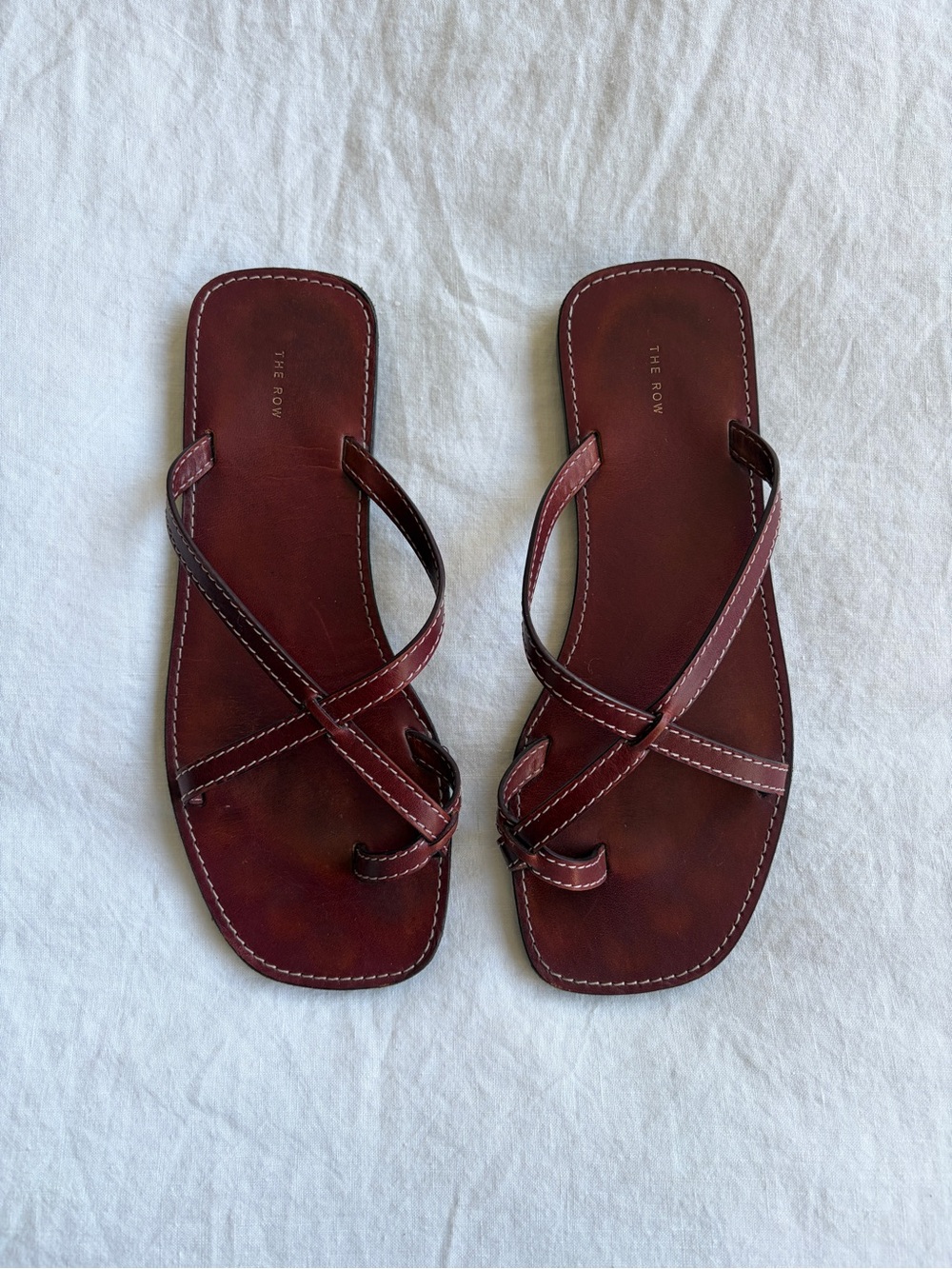 The Row SS 2024 Link Leather Toe Ring Sandals Slides Framboise Burgundy Red